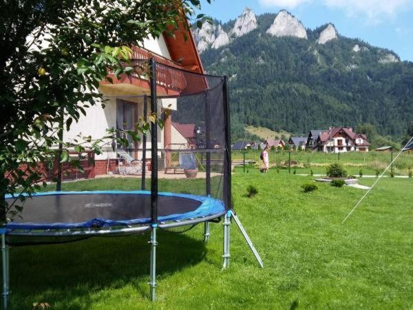 Pokoje Z Aneksami Kuchennymi U Wiktorii Sromowce Niżne Exterior foto